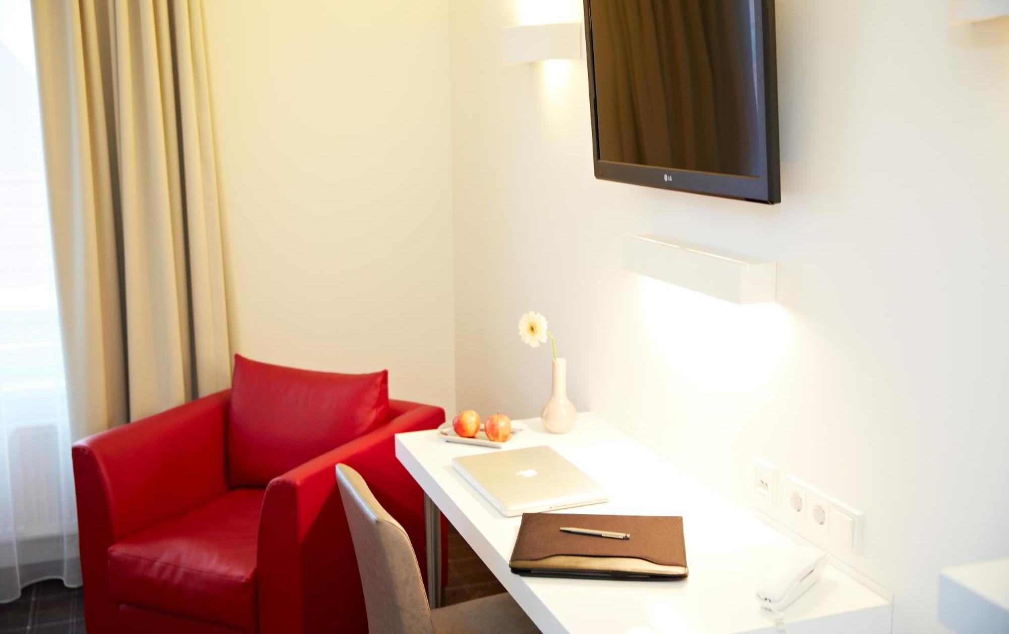 Landhotel Sonne Neuendettelsau Ngoại thất bức ảnh