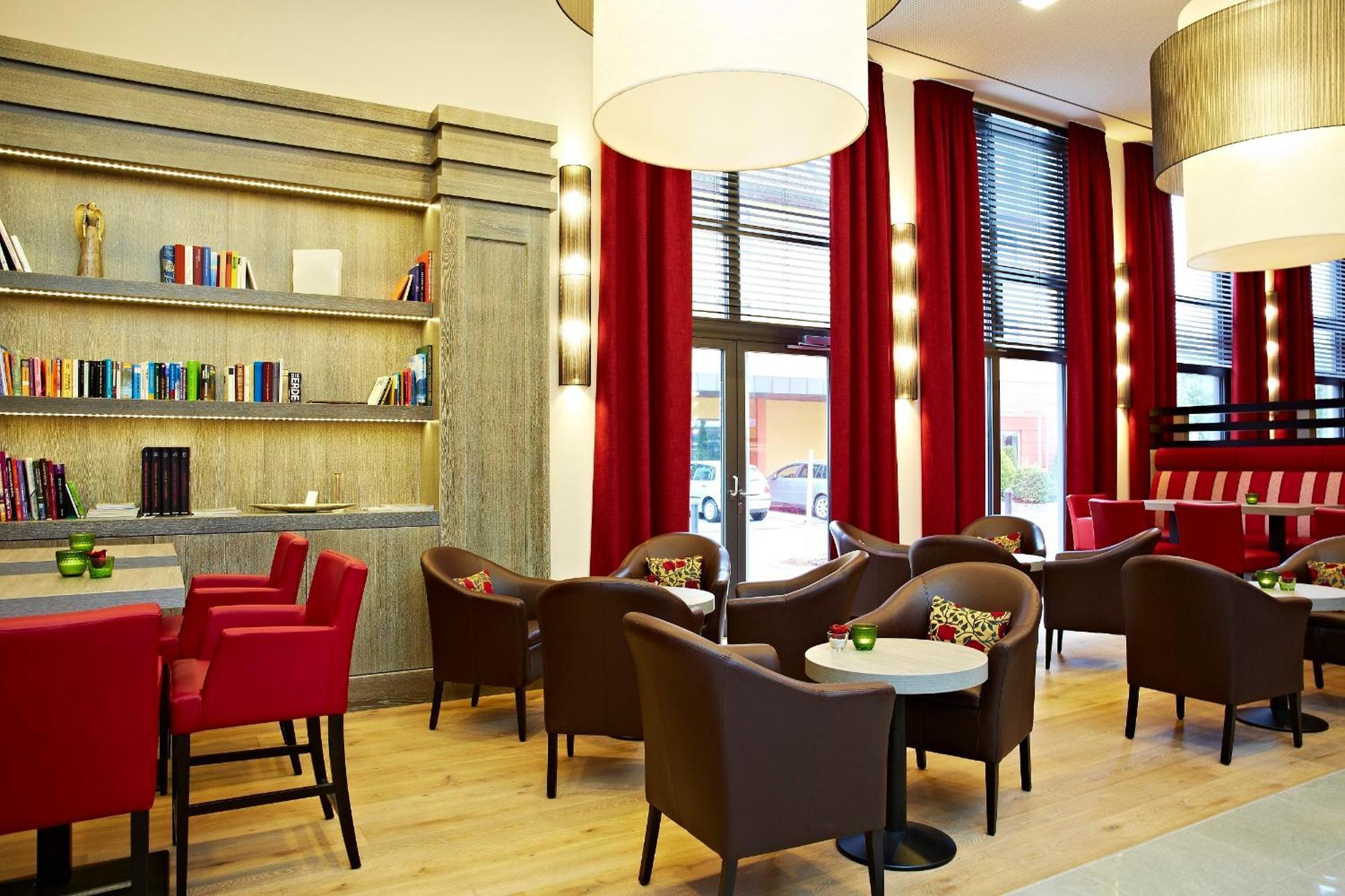 Landhotel Sonne Neuendettelsau Ngoại thất bức ảnh