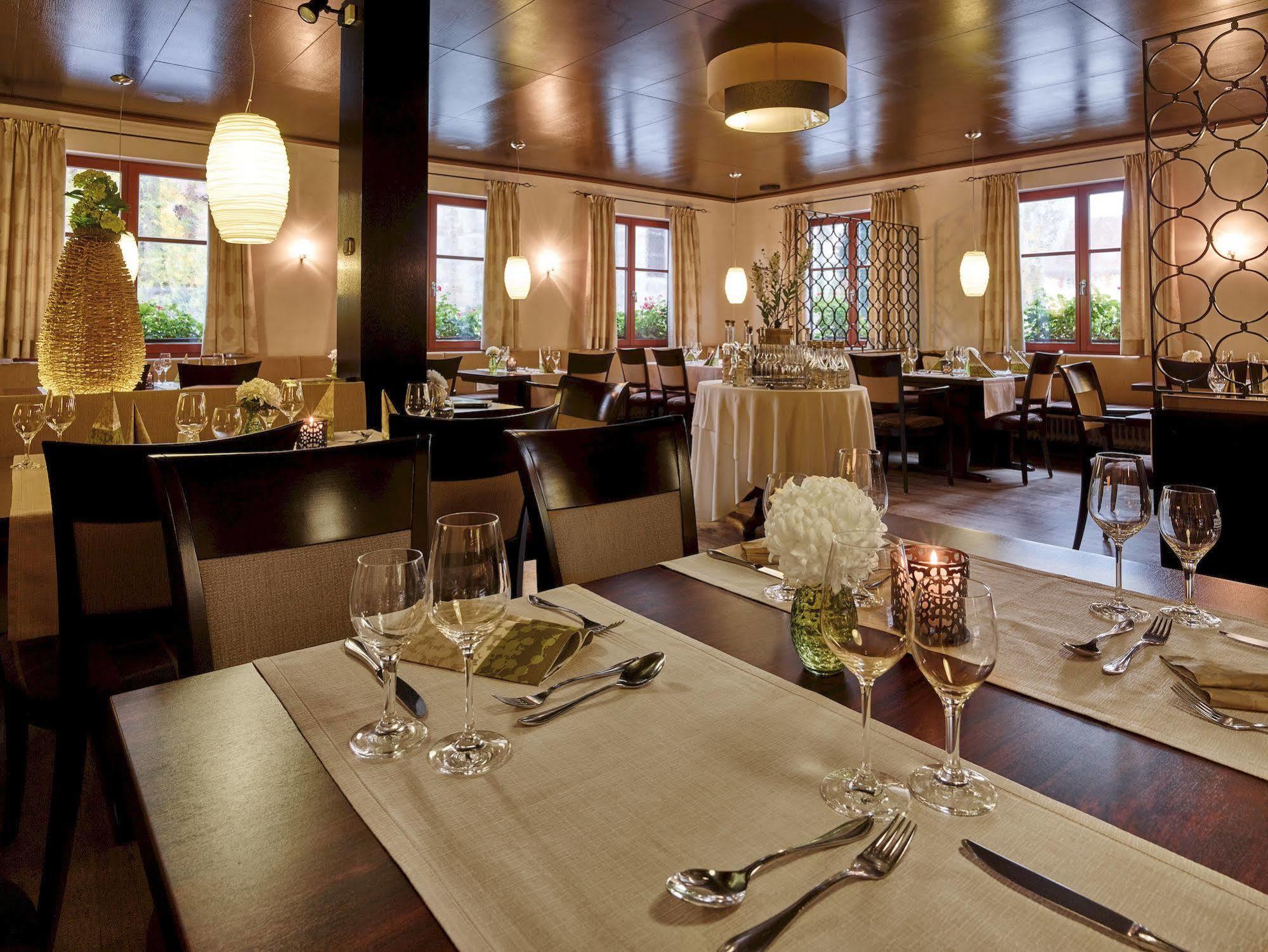 Landhotel Sonne Neuendettelsau Ngoại thất bức ảnh